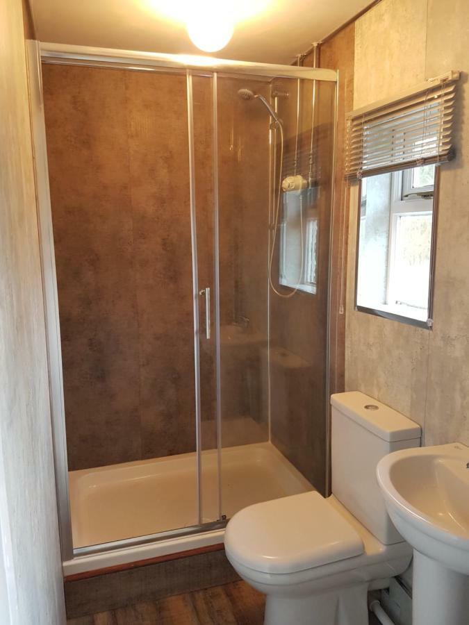 Farne Lodge Бийднъл Екстериор снимка